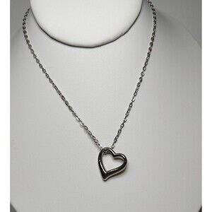 Metal Heart on a chain 20"